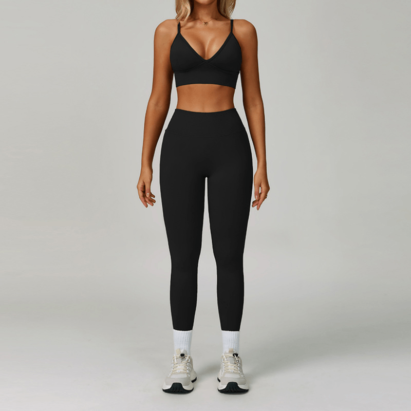 Aisha - Trendy Triangle Yoga & Fitness Set for Peak Performance