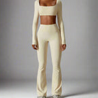 MunaWear  Sets  Lila - Stylish Long-Sleeve Activewear Set for Women's Yoga and Fitness
